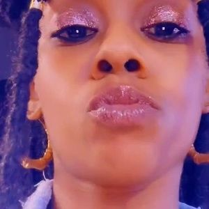 Meet your Posher, Gabrielle